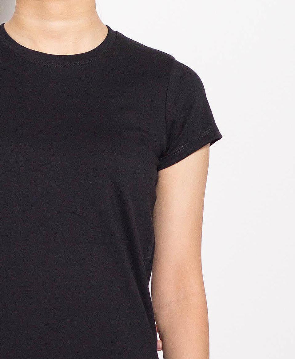 Women Short-Sleeve Basic Tee - Black - F0W708