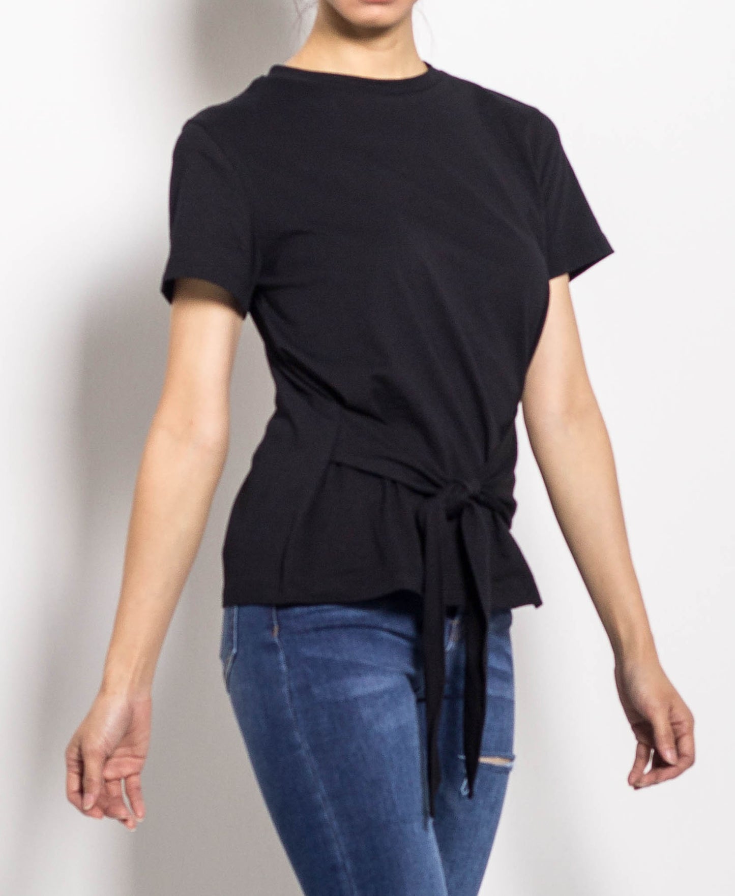 Women Tied Front Short Sleeve Tee - Black - H0W730