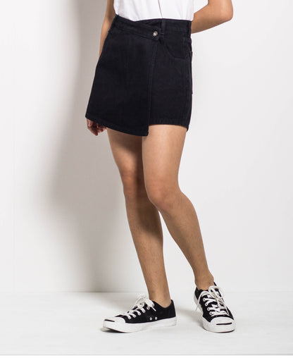 Women Overlap Skort - Black - H0W789