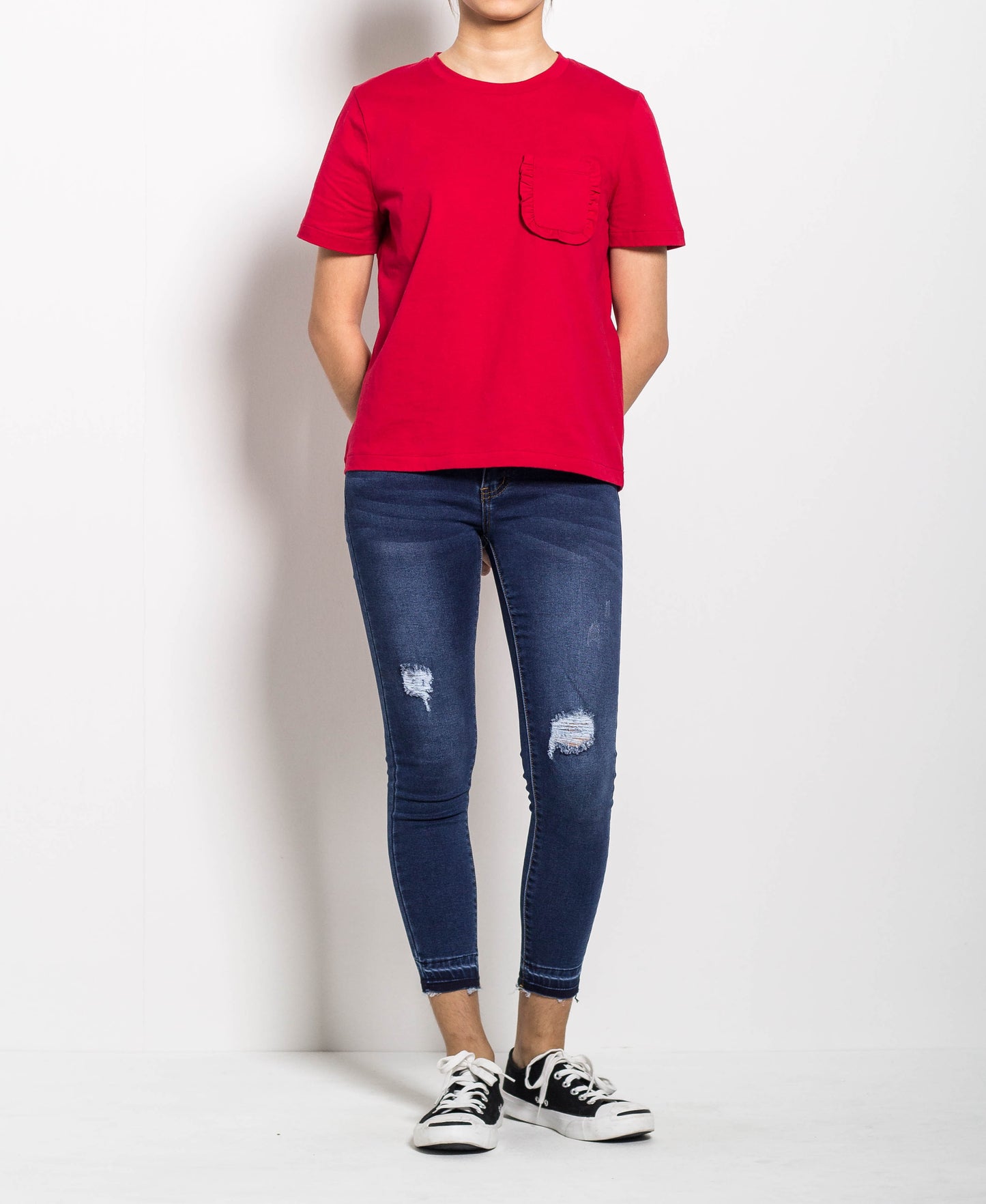 Women Short Sleeve Basic Tee With Pocket - Red - H0W904