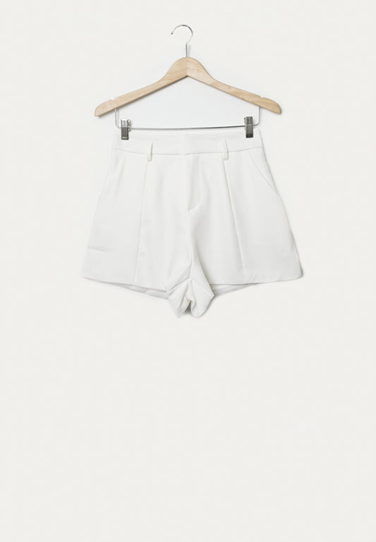 Women High Waist Short Pants - White - F1W174