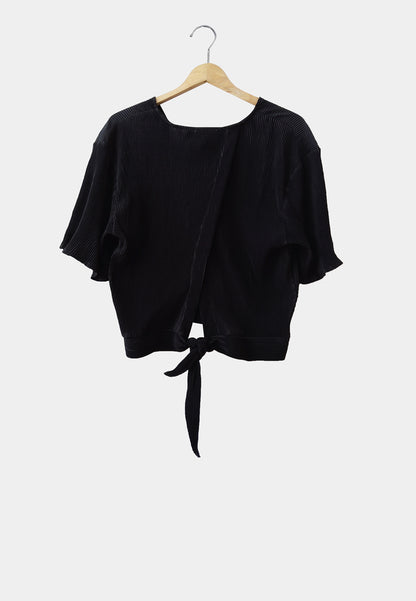 Women Woven Pleated Blouse - Black - M1W023