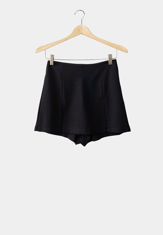 Women Skort - Black - H1W254