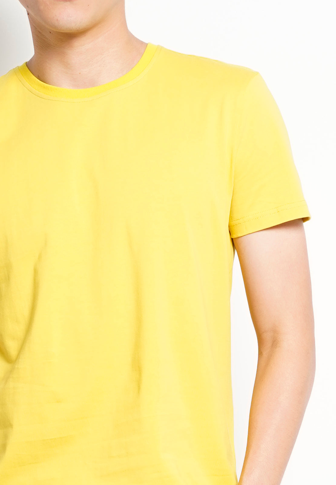 Men Short-Sleeve Basic Round Tee - Yellow - H0M748