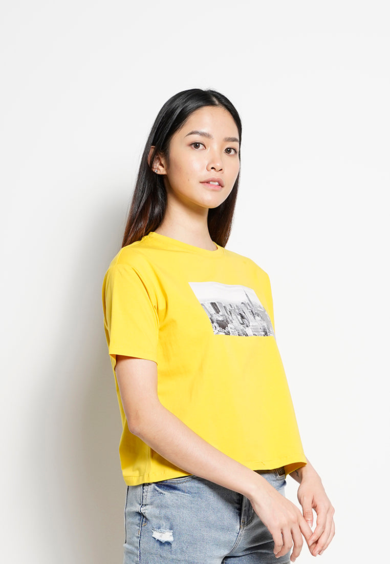 Women Short-Sleeve Fashion Tee - Yellow - H0W912