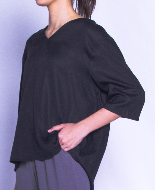 Women Short-Sleeve Blouse - Black - H9W339