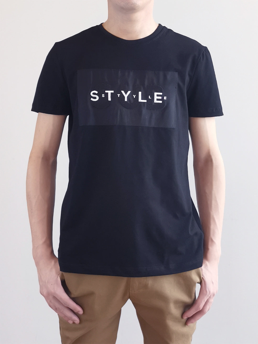 Men Graphic Tee- Black - M0M458