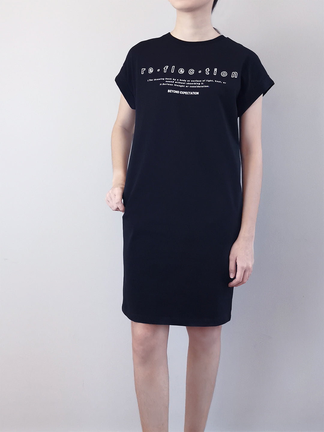 Women Dress With Front Slogan - Black - M0W418