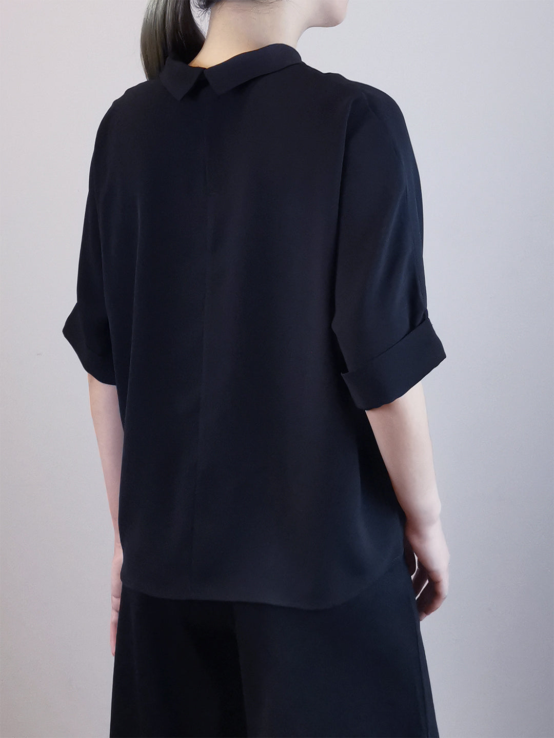 Women Rolled Collared Blouse - Black - M0W447