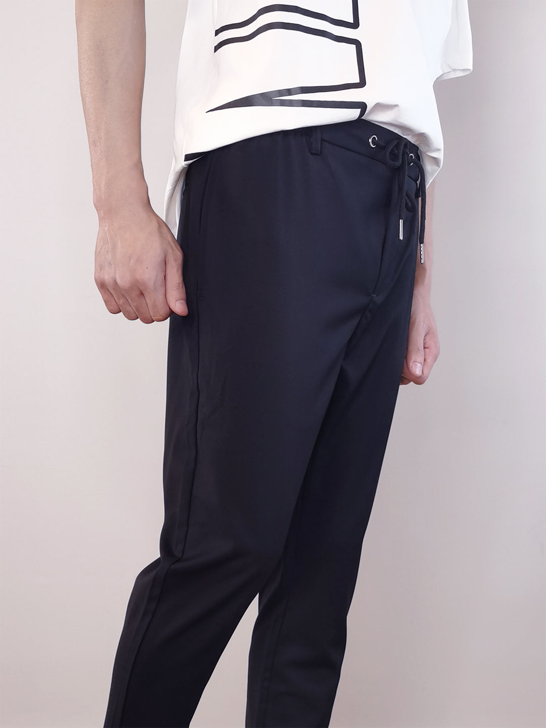 Men Slim Fit Jogger - Black - M0M411