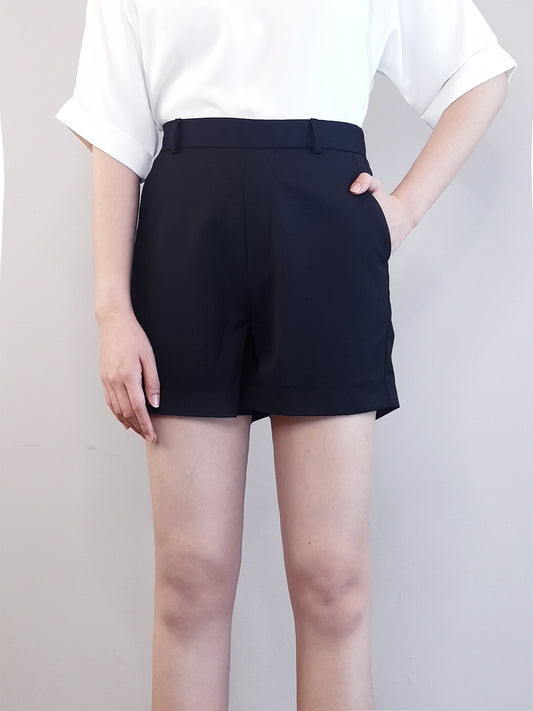 Women Elastic Shorts - Black - M0W474