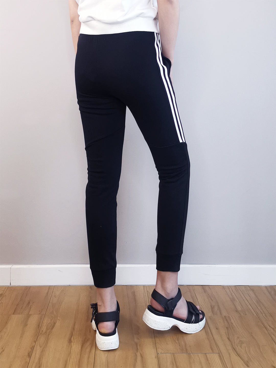 Women Knit Long Jogger - Black - M0W567