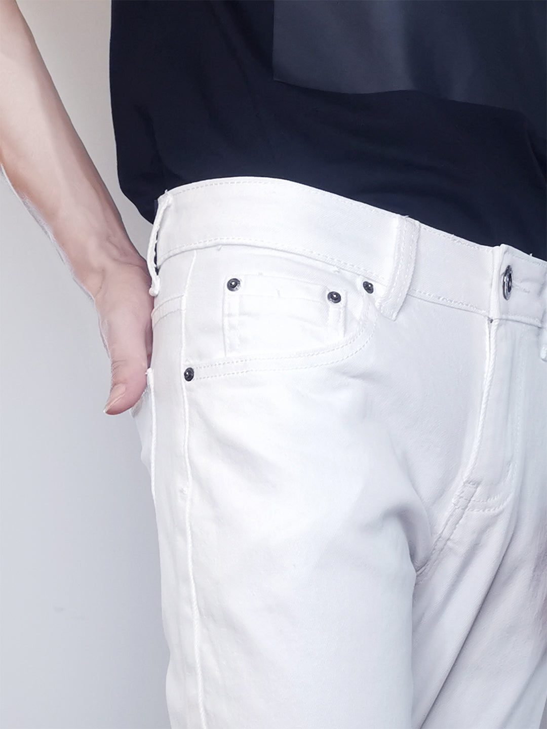 Men Slim Fit Long Jeans - White - F9M173