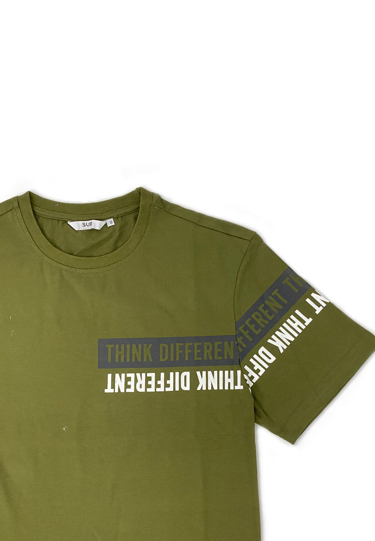 MEN SHORT-SLEEVE GRAPHIC TEE - DARK GREEN - M1M029