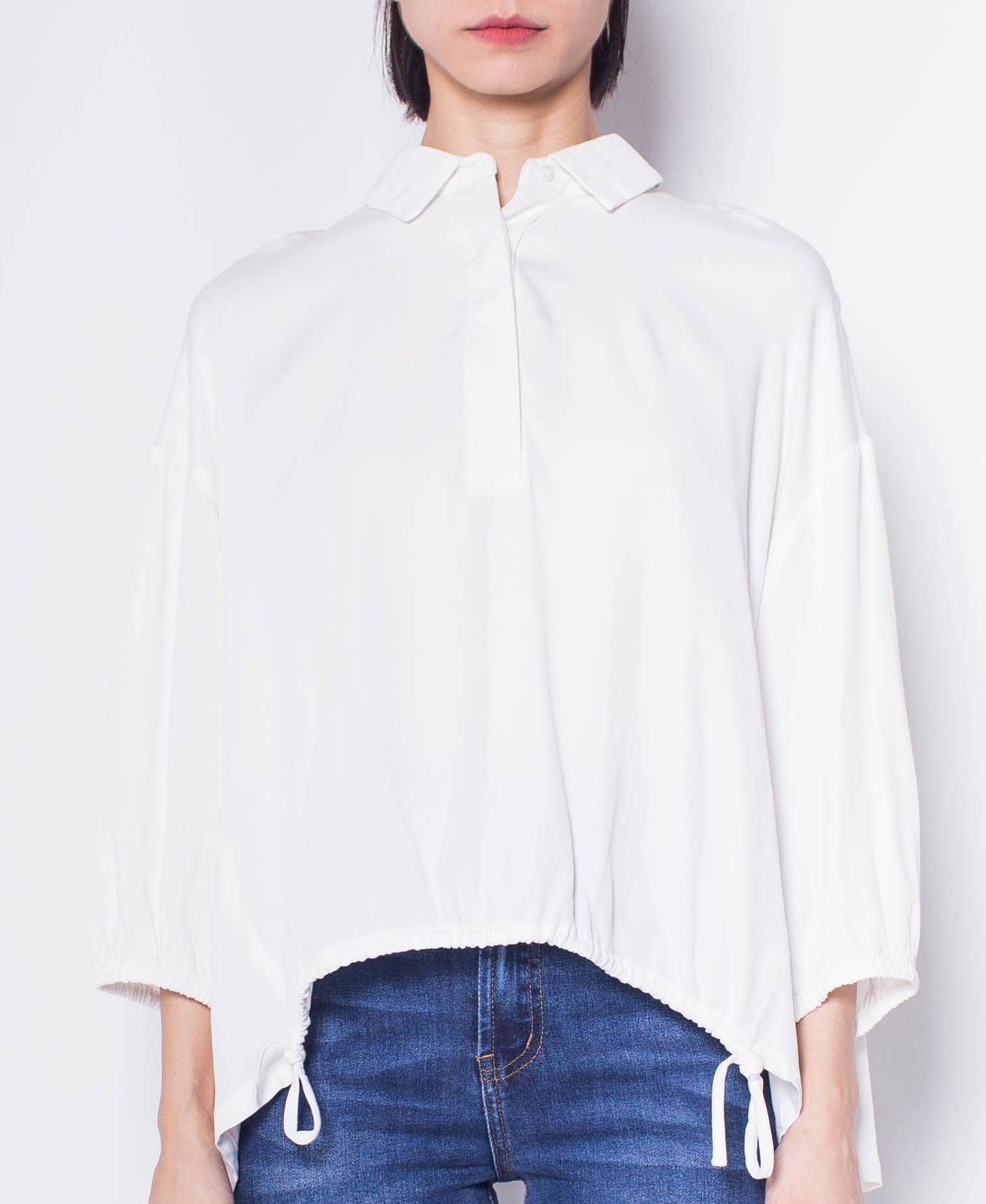 Women Shirt Blouse With Uneven Hemline - White - F9W147