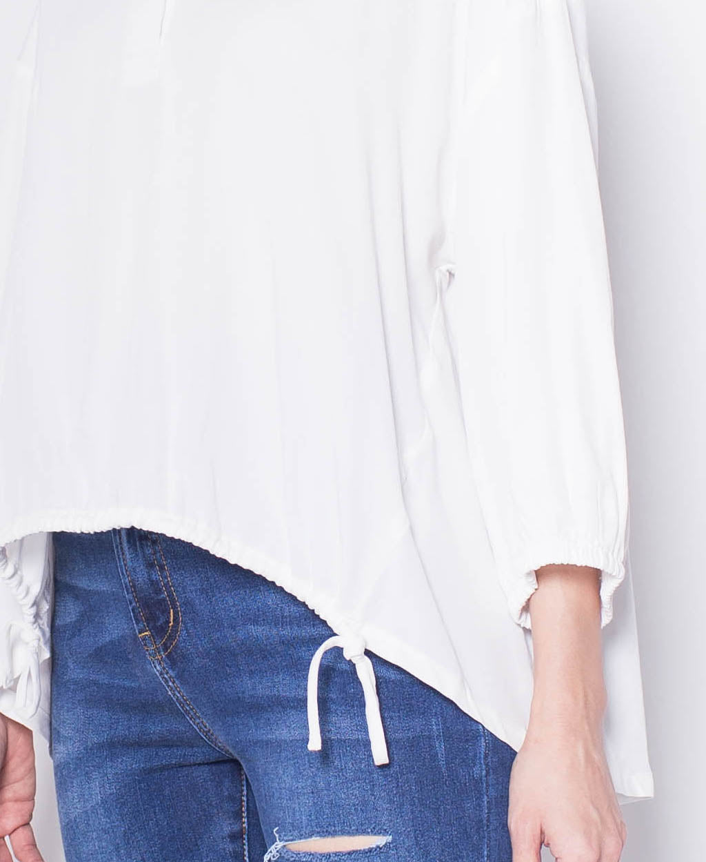 Women Shirt Blouse With Uneven Hemline - White - F9W147