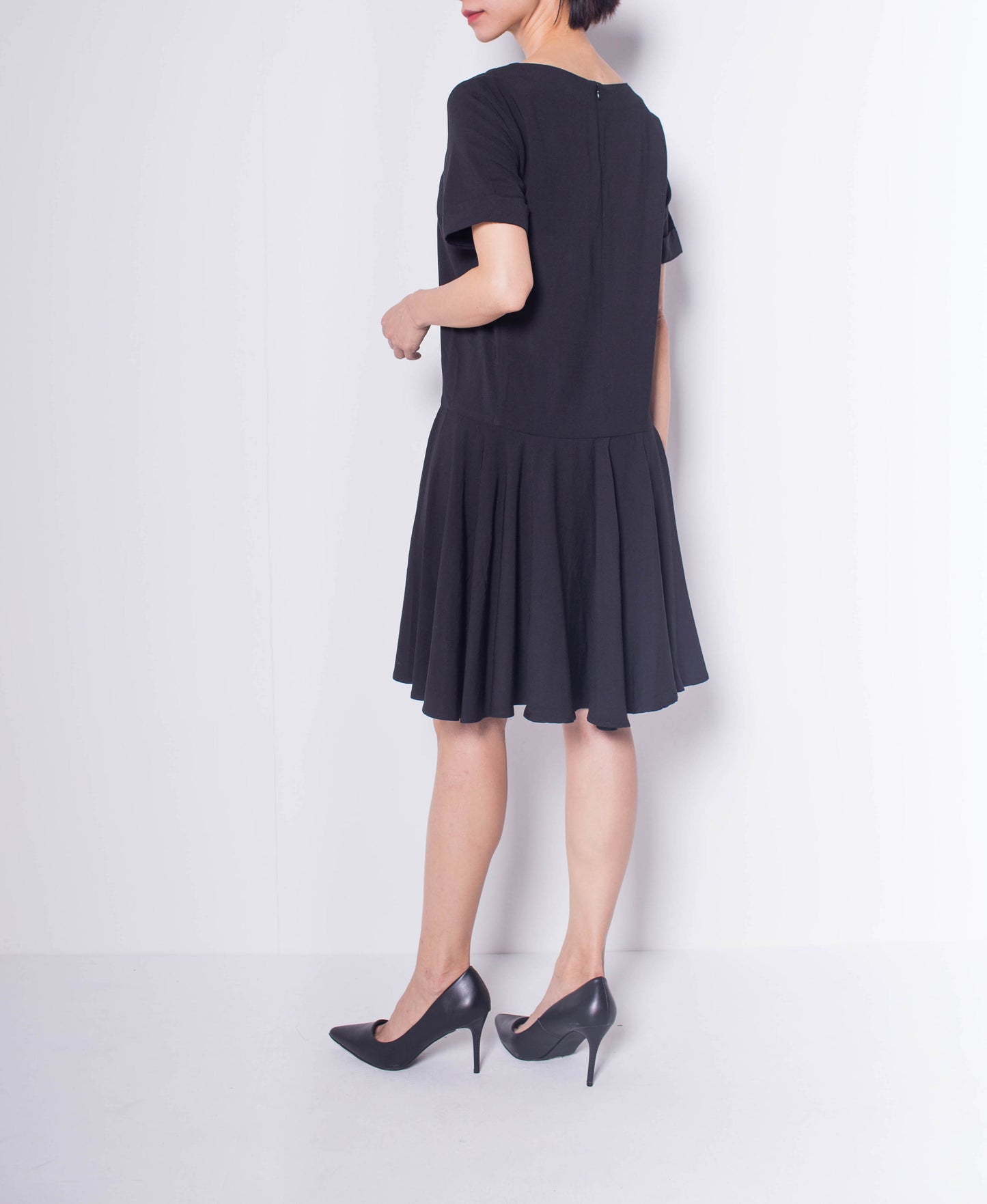 Women Short Sleeve Flare Dress - Black - H0W803