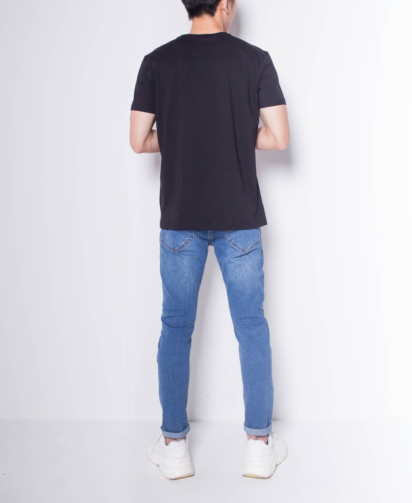 Men Short-Sleeve Graphic Tee - Black - H0M921