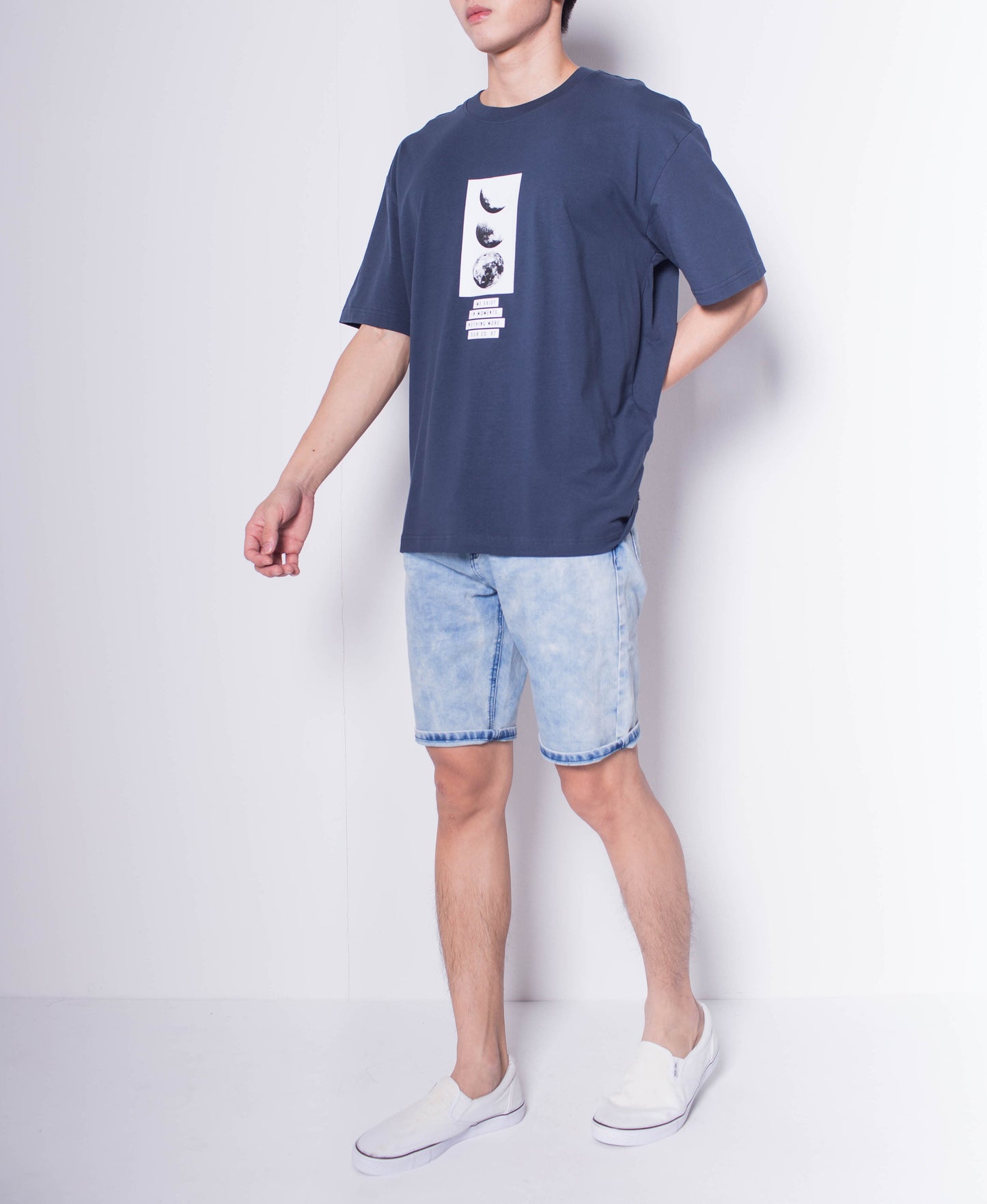 Men Short-Sleeve Oversized Graphic Tee - Navy - H0M550