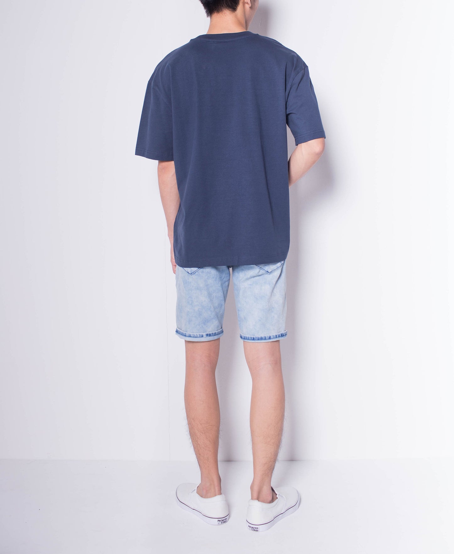 Men Short-Sleeve Oversized Graphic Tee - Navy - H0M550