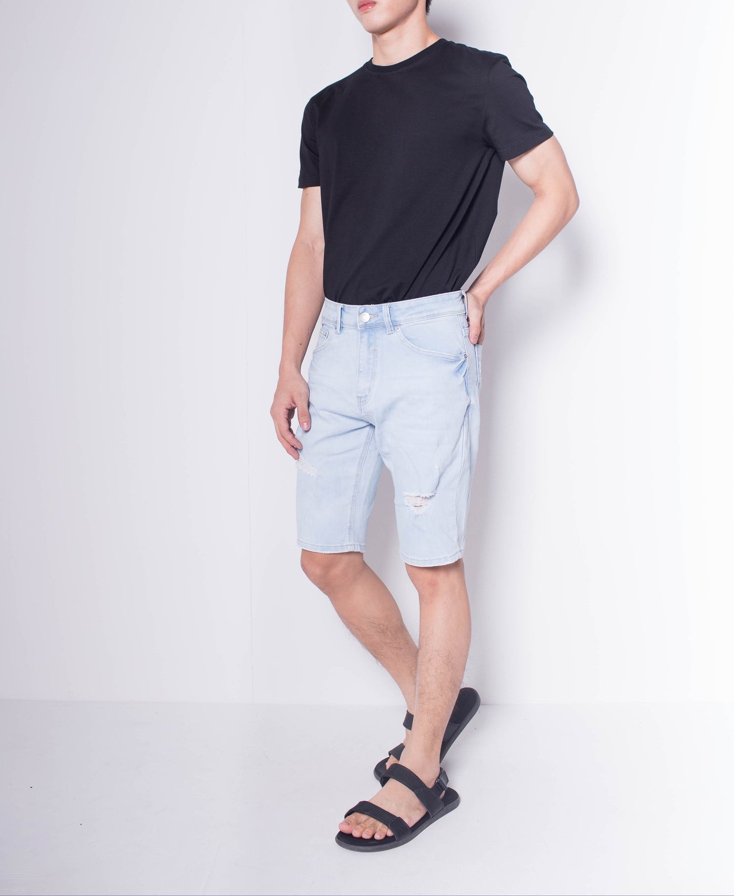 Men Ripped Short Jeans - Light Blue - H0M701