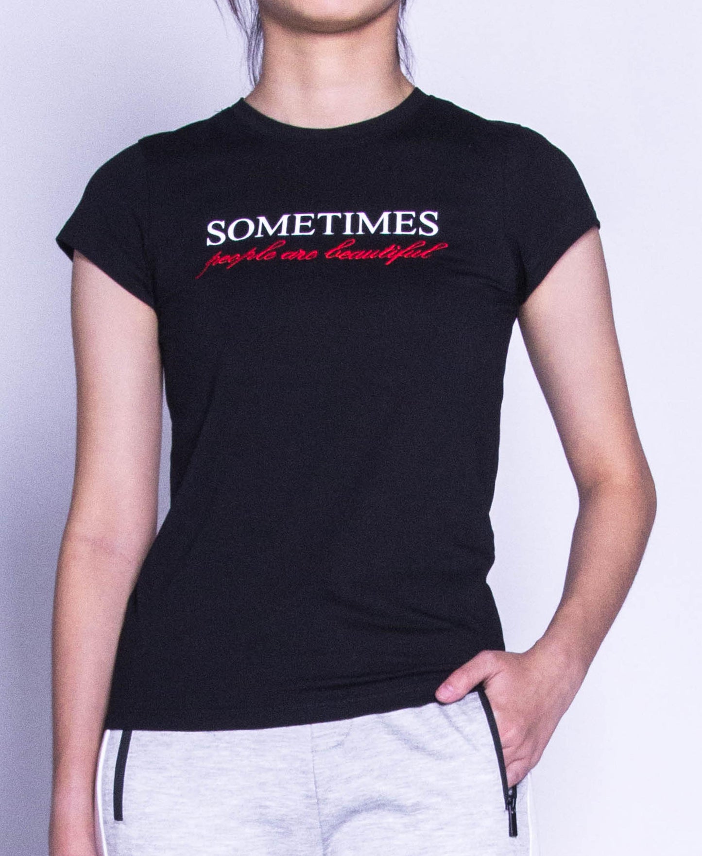 Women Short Sleeve Graphic Tee - Black - F9W192