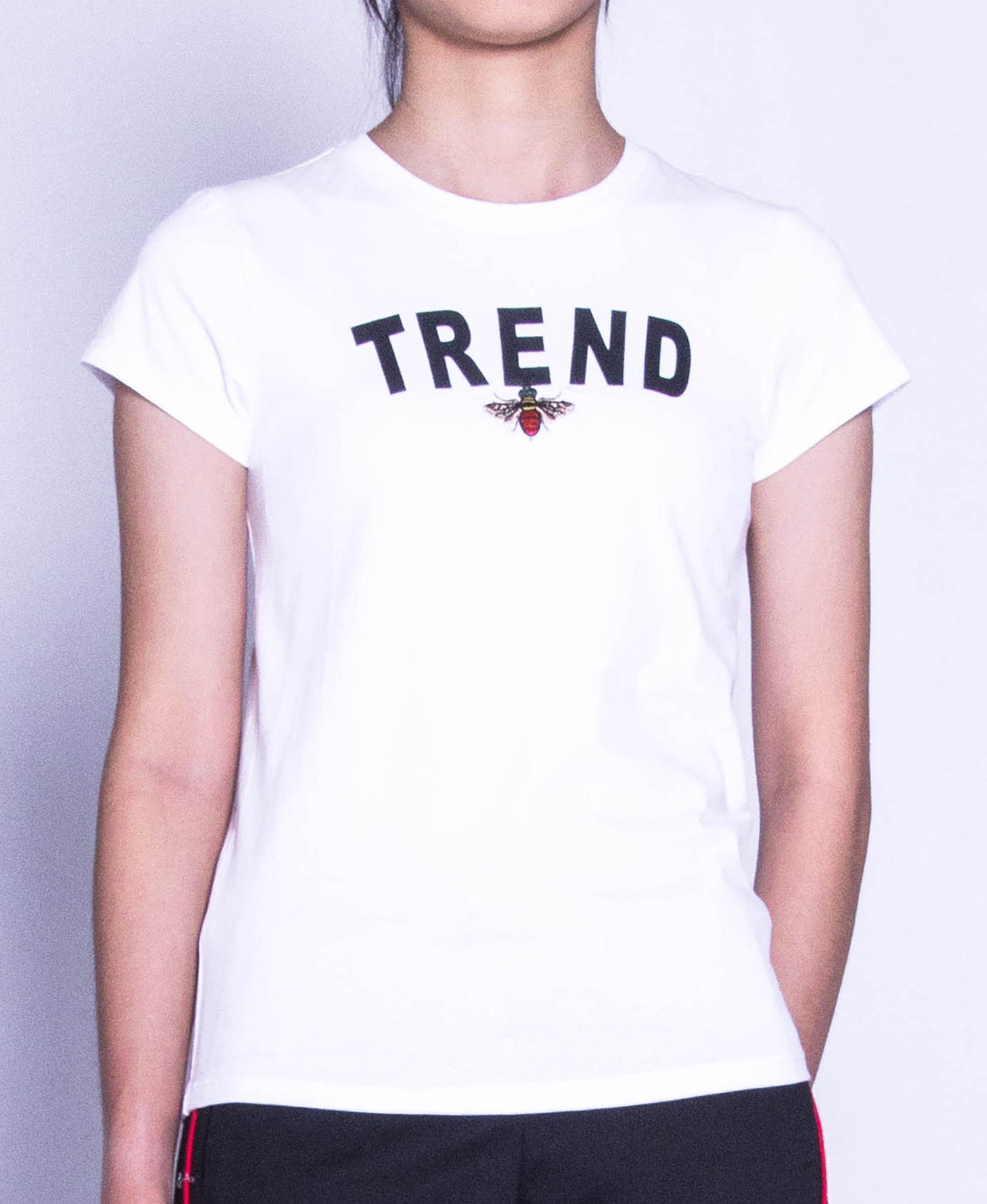 Women Short Sleeve Graphic Tee - White - F9W198