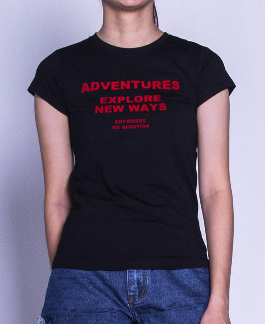 Women Short Sleeve Graphic Tee - Black - F9W212