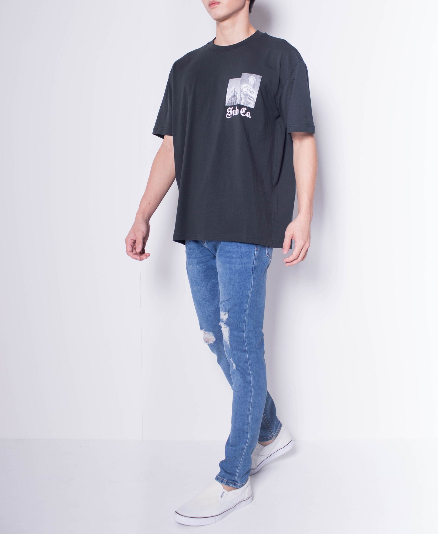 Men Short-Sleeve Oversized Graphic Tee - Black - H0M547